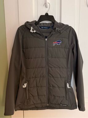 CUTTER AND BUCK BUFFALO BILLS WOMENS GREY EVOKE HOOD HEAVY WEIGHT JACKET
